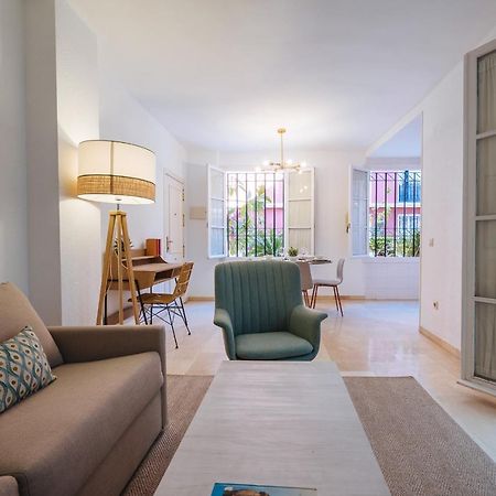 Lirio Suite Apartment - Private Parking Included Sevilla Exteriér fotografie
