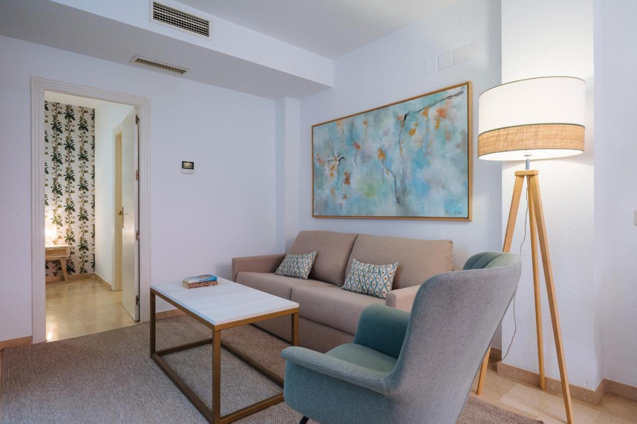 Lirio Suite Apartment - Private Parking Included Sevilla Exteriér fotografie